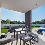 Pollux By Adriaticluxuryvillas Vrsi