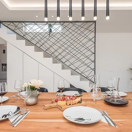 Pollux By Adriaticluxuryvillas فيلة