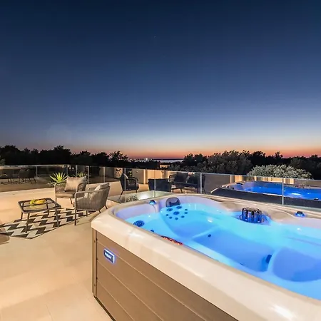 Pollux - Adriatic Luxury Villa *