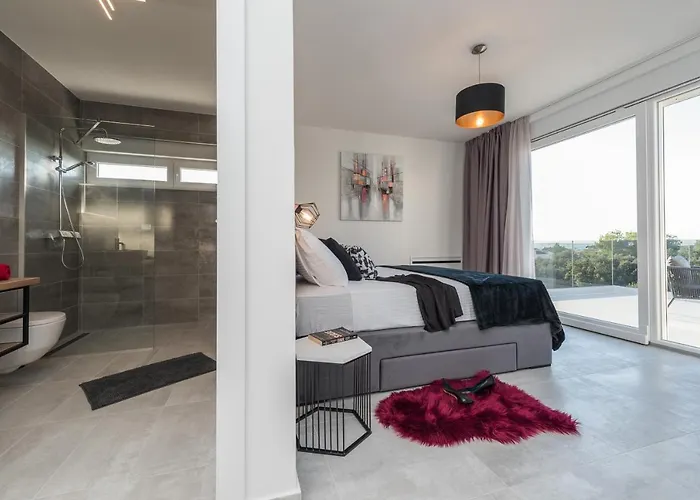 Willa Pollux By Adriaticluxuryvillas Vrsi